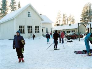 Hiihtokisat, Viuruniemen koulu 80-luvun lopulla.